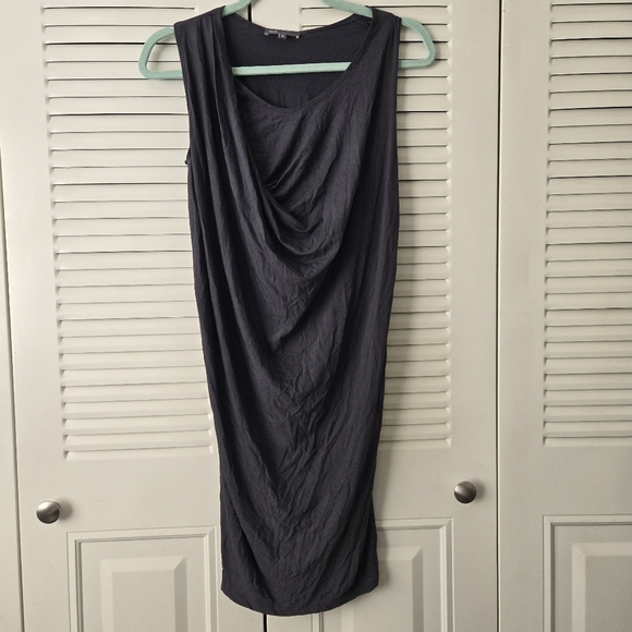 Vince Grey Sleeveless Dress  XS Gather Round Neck Midi Wiggle #221 - Picture 1 of 5